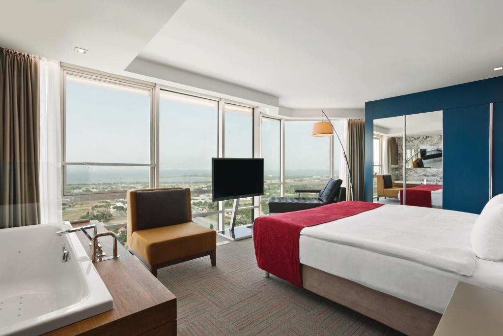 Ramada Encore By Wyndham-1